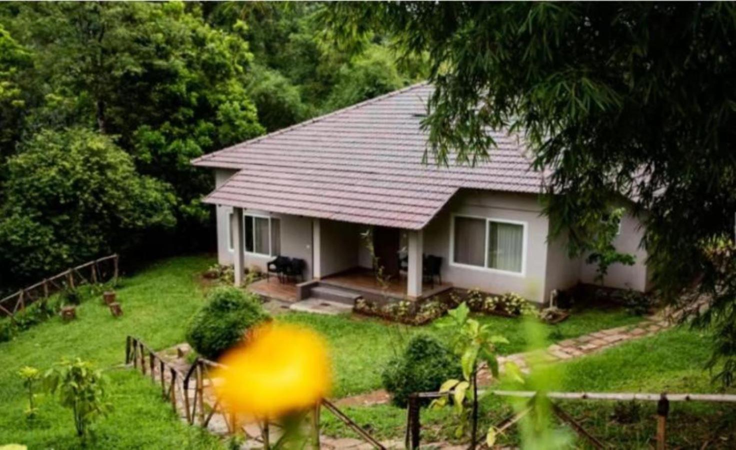 Hotel Abad Brookside Wayanad Vythiri Exterior foto